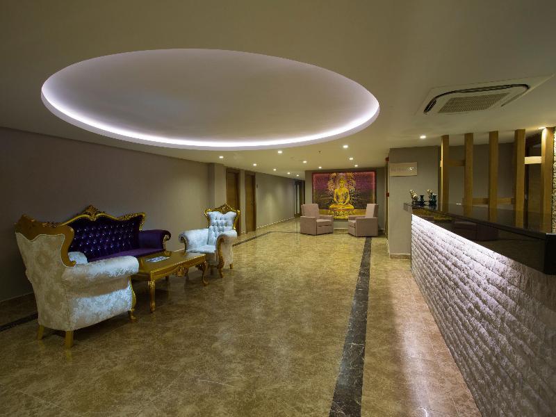Water & Resort 5*